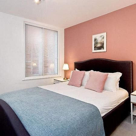 Mulberry Flat 6 - Two Bedroom 3Rd Floor By City Living Londra Dış mekan fotoğraf